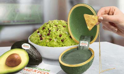 Win 1 of 3 Golden Chips